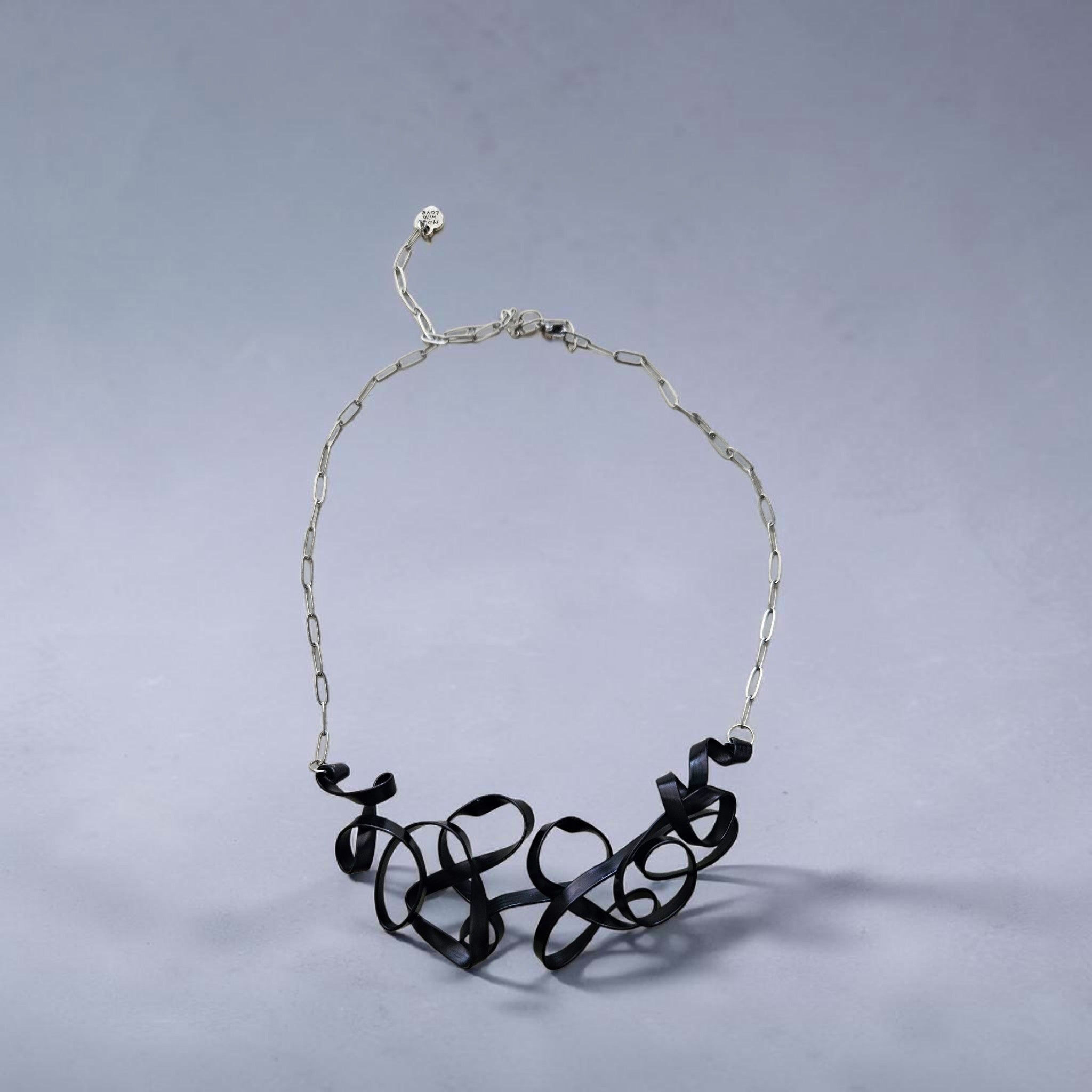 Black Flattened Ribbon-like Aluminum Wire Choker Necklace
