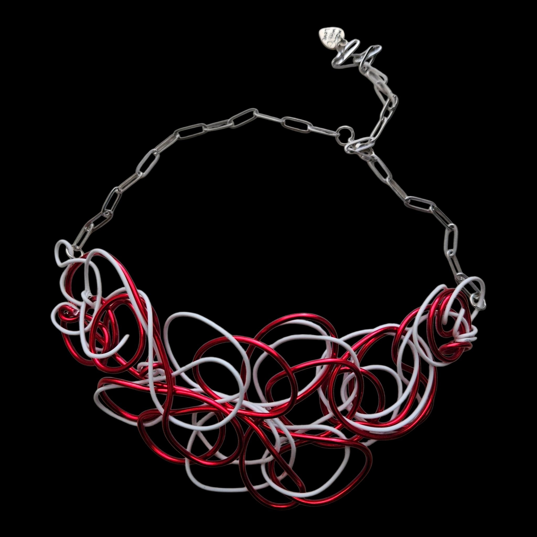 Red & White Abstract Twisted Wire Choker Necklace