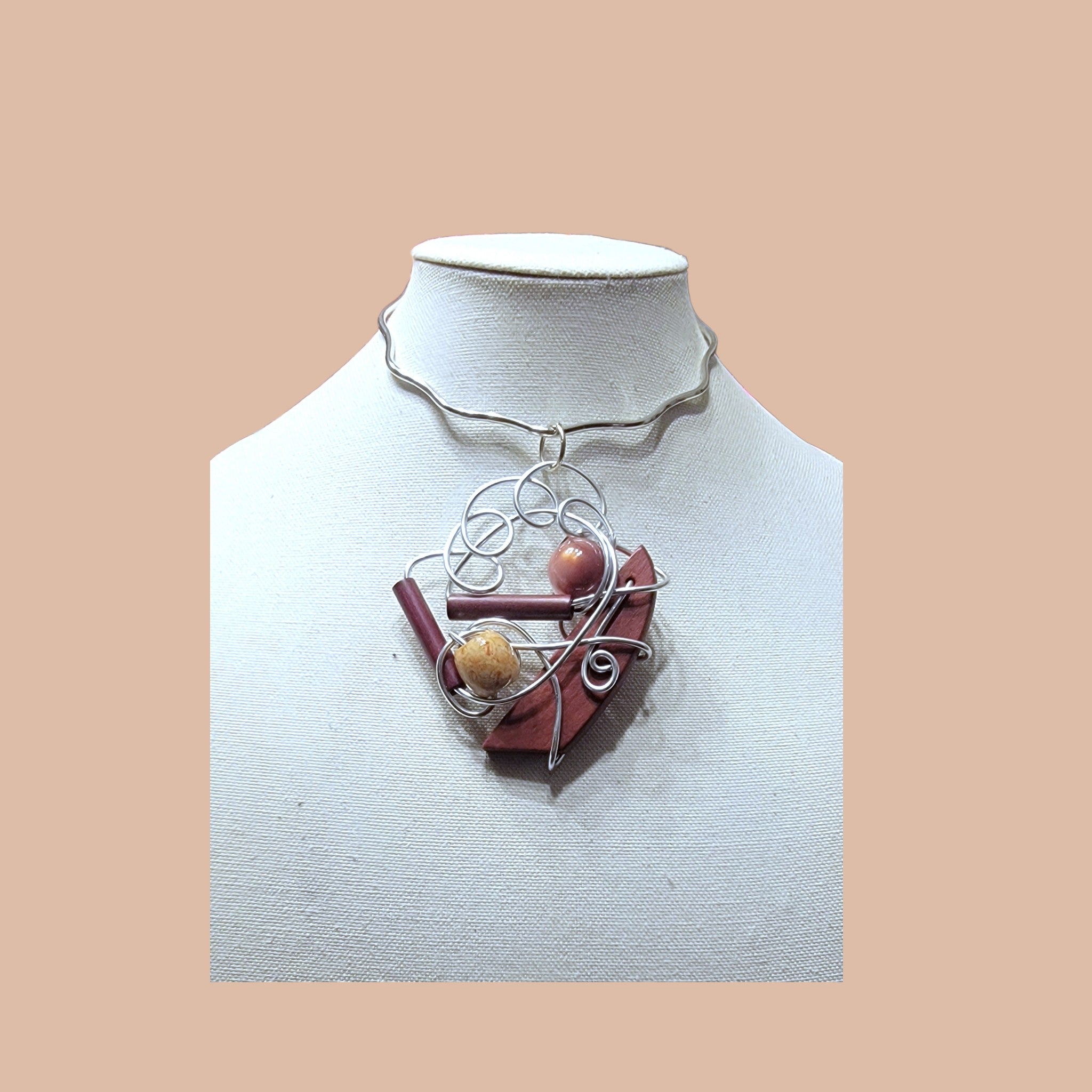 Earth & Element Wire Sculptural Choker