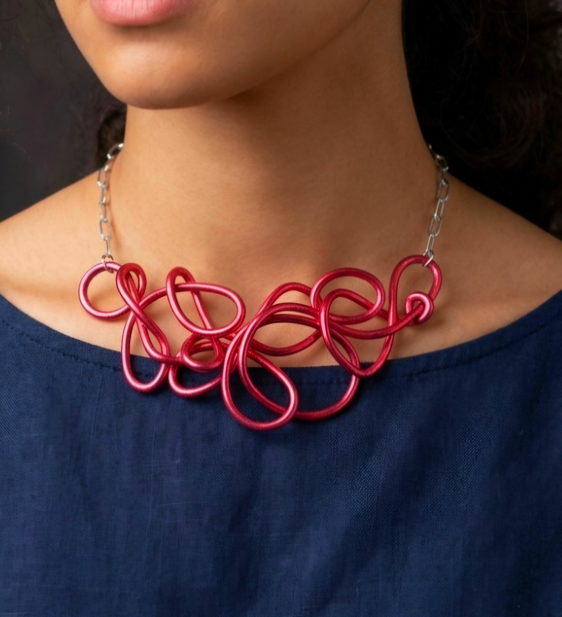 Red Abstract Twisted Wire Choker Necklace