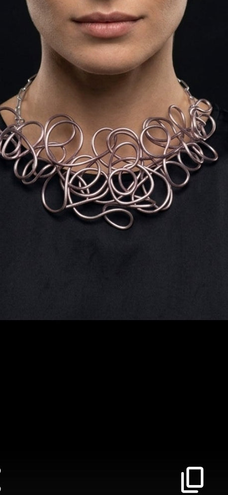 Brown (Metallic Light Brown) Abstract Twisted Wire Choker Necklace