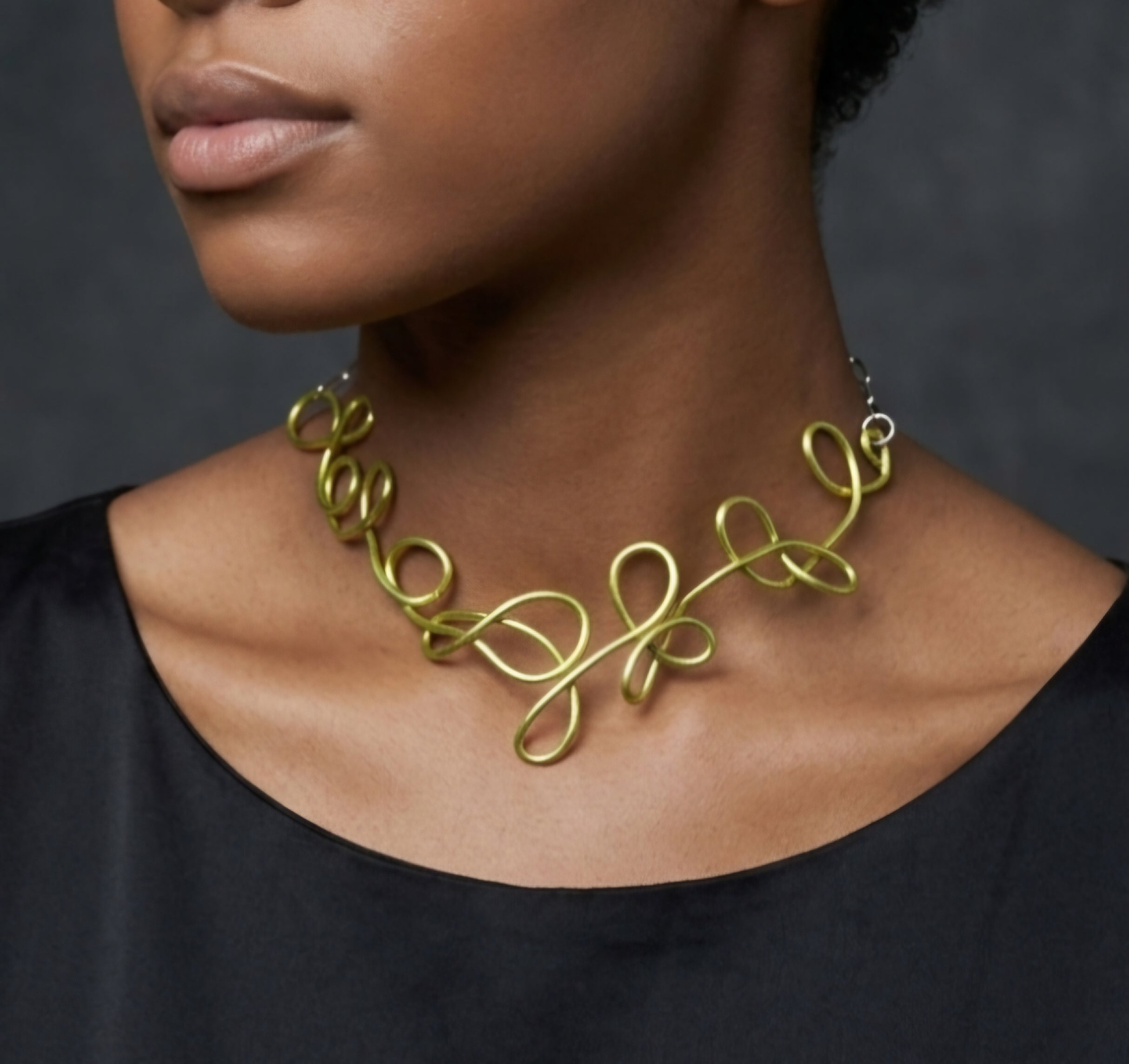 Yellow-lime Aluminum Wire Sculpted Choker